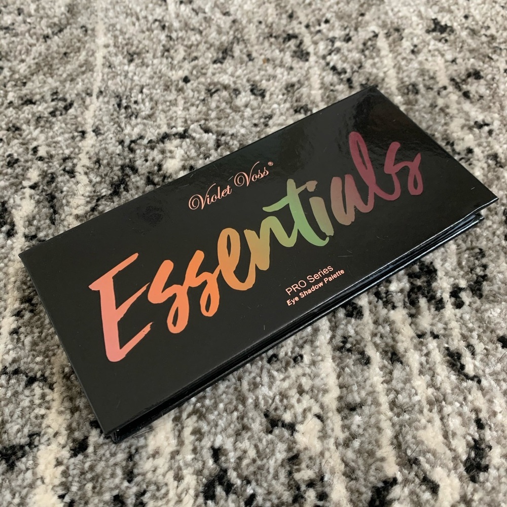 Violet Voss PRO-Shadows Palette